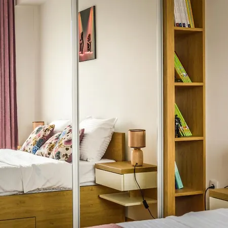 Ivice Apartment *
